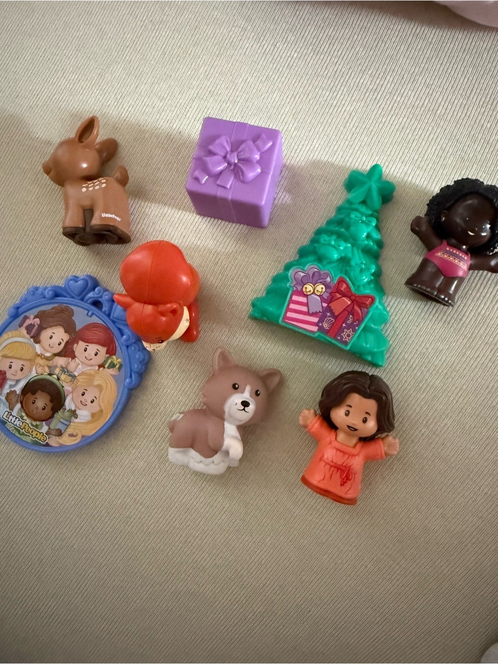 Fisher price little people set